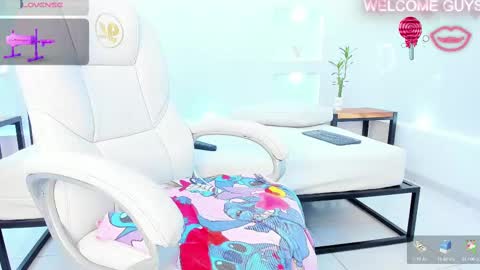 Julietha online show from 02-26-25, 05:20