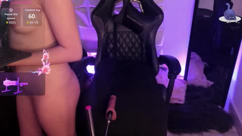 Julieth online show from 11-02-25, 07:16