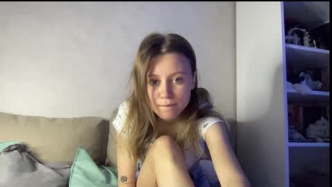 julietsensation online show from 02-05-25, 06:59