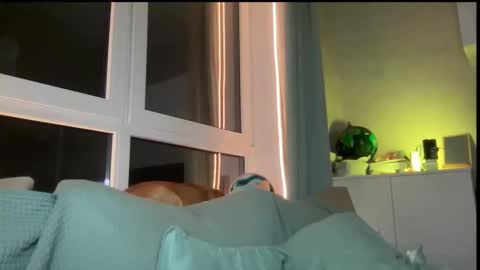julietsensation online show from 02-18-25, 06:26