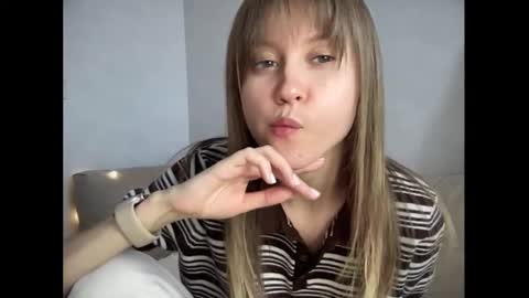 julietsensation online show from 09-12-25, 01:44