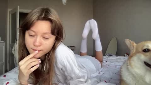 julietsensation online show from 09-17-25, 01:46