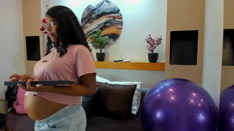   online show from 09-28-25, 02:17