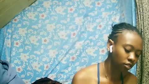 juliette9794 online show from 09-25-25, 05:49