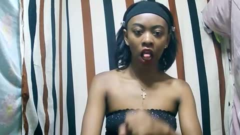 juliette9794 online show from 11-17-25, 09:42