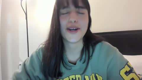 juliette_26 online show from 11-12-25, 01:28