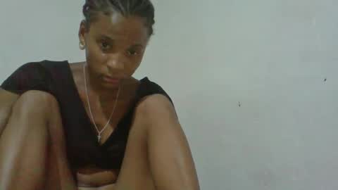 juliexexy online show from 02-12-25, 07:35
