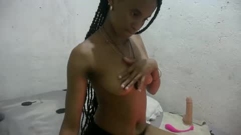 juliexexy online show from 10-02-25, 09:22