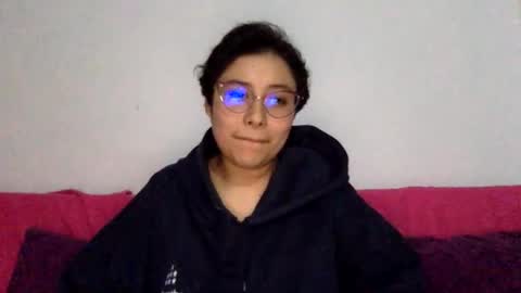 Julieta online show from 12-05-25, 12:08