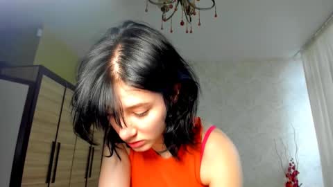 Snapshot of julissweet chatting on 12-29-24, 08:11 Asmodeus online show from 12-29-24, 08:11