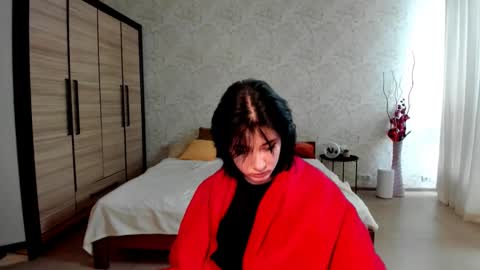 Snapshot of julissweet chatting on 01-18-25, 10:39 Asmodeus online show from 01-18-25, 10:39