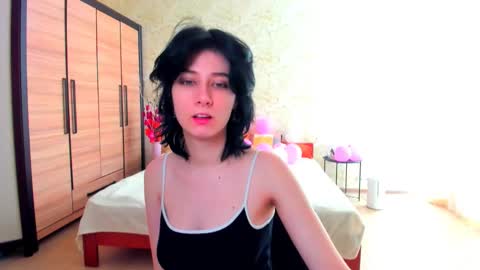 Snapshot of julissweet chatting on 02-17-25, 07:37 Asmodeus online show from 02-17-25, 07:37