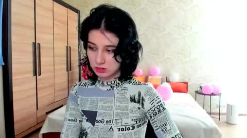 Snapshot of julissweet chatting on 02-26-25, 07:20 Asmodeus online show from 02-26-25, 07:20