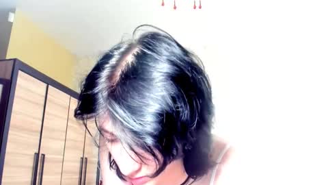Snapshot of julissweet chatting on 03-01-25, 01:40 Asmodeus online show from 03-01-25, 01:40