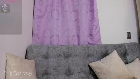 jullya    630  1330 -5 online show from 10-07-25, 02:20