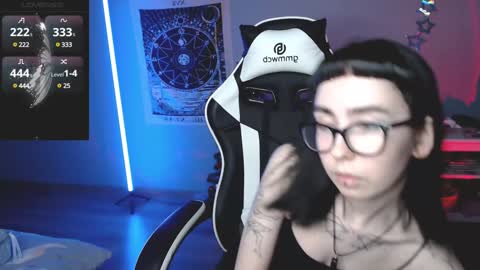 Baroness Von Cringe online show from 01-13-25, 07:21