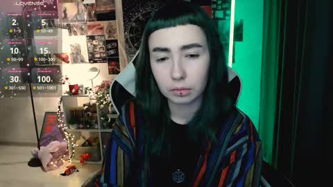 Baroness Von Cringe online show from 10-28-25, 06:10