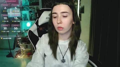 Baroness Von Cringe online show from 12-14-25, 05:51