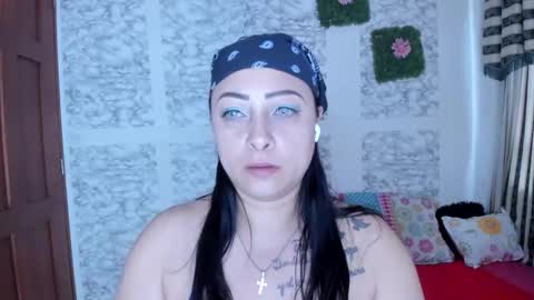 juliana online show from 02-22-26, 09:02