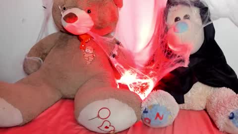 Snapshot of junbootix chatting on 10-13-25, 11:16 ANGELINA indepen camgrl  online show from 10-13-25, 11:16