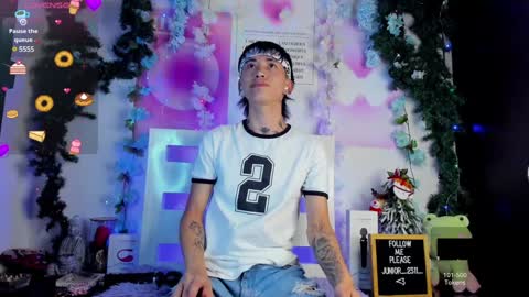 Snapshot of juniior0_0 chatting on 01-16-25, 10:02 Junior online show from 01-16-25, 10:02