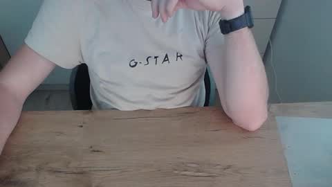 Snapshot of junk2711 chatting on 09-14-25, 03:00 junk2711 online show from 09-14-25, 03:00