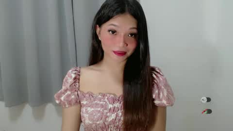 Snapshot of juny_lany chatting on 03-04-25, 05:21 Karla online show from 03-04-25, 05:21