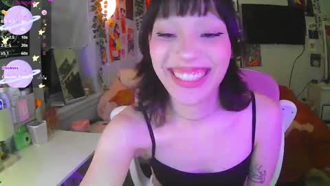 Snapshot of jupitersclaim chatting on 11-14-25, 02:54 jupitersclaim online show from 11-14-25, 02:54