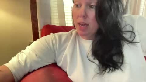 Snapshot of just4you101 chatting on 10-16-25, 02:29 Flirty influncer online show from 10-16-25, 02:29