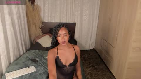 Snapshot of just_ale_ chatting on 11-25-25, 06:13 sweet ale online show from 11-25-25, 06:13