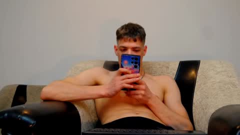 Snapshot of just_alexx12 chatting on 01-26-25, 02:45 just_alexx12 online show from 01-26-25, 02:45