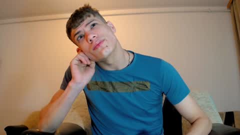 Snapshot of just_alexx12 chatting on 02-01-25, 11:21 just_alexx12 online show from 02-01-25, 11:21