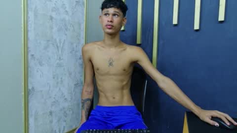 Snapshot of just_d4v7 chatting on 11-25-25, 07:14 JUST online show from 11-25-25, 07:14