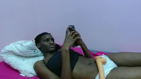 just ebonee online show from 12-23-25, 01:14