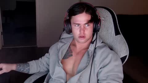 Snapshot of just_jayyyyy chatting on 12-03-24, 03:09 BlueEyedJayy online show from 12-03-24, 03:09