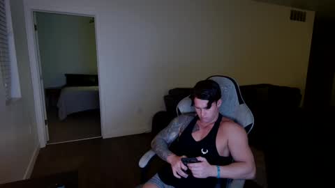 Snapshot of just_jayyyyy chatting on 12-05-24, 05:15 BlueEyedJayy online show from 12-05-24, 05:15