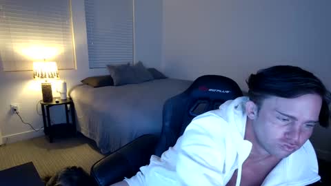 Snapshot of just_jayyyyy chatting on 02-07-25, 04:37 BlueEyedJayy online show from 02-07-25, 04:37