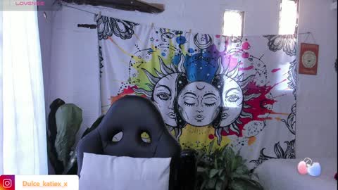 Sofia online show from 01-29-25, 09:39