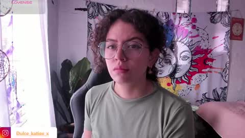 Sofia online show from 02-10-25, 01:22