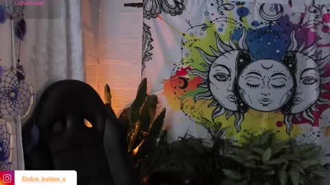 Sofia online show from 02-18-25, 01:32