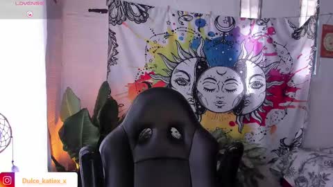 Sofia online show from 02-19-25, 01:17