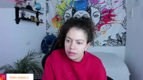 Snapshot of just_katiex chatting on 11-13-25, 12:15 Sofia online show from 11-13-25, 12:15