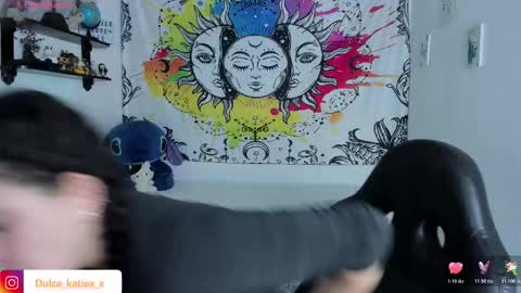 Snapshot of just_katiex chatting on 11-22-25, 01:59 Sofia online show from 11-22-25, 01:59