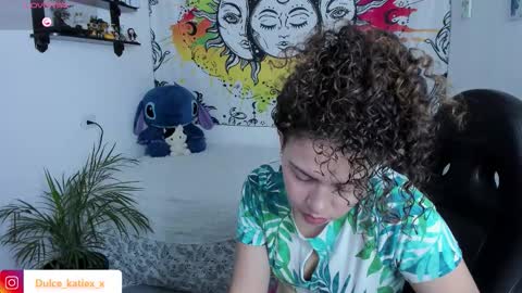 Snapshot of just_katiex chatting on 11-25-25, 05:46 Sofia online show from 11-25-25, 05:46