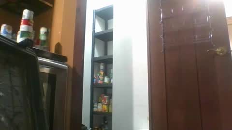 Snapshot of justaskforbiga chatting on 12-31-24, 03:01 Tohiptwoquit online show from 12-31-24, 03:01