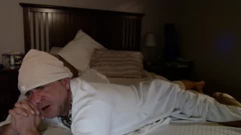 Snapshot of justaskforbiga chatting on 12-31-24, 07:31 Tohiptwoquit online show from 12-31-24, 07:31