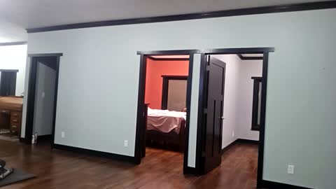 Snapshot of justaskforbiga chatting on 11-09-25, 01:04 Tohiptwoquit online show from 11-09-25, 01:04