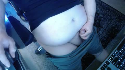 Snapshot of justchillinhey5776 chatting on 11-23-25, 02:50 Rick online show from 11-23-25, 02:50