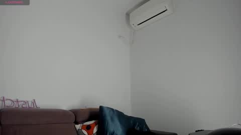 Chloe online show from 10-13-25, 06:02