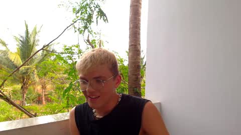 U bf Justin online show from 12-06-24, 09:54